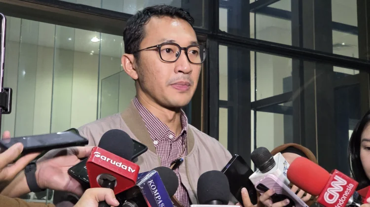 KPK OTT Bupati Lombok Barat, 19 Orang Diamankan