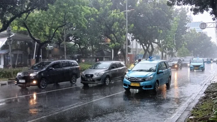 BMKG Keluarkan Prakiraan Cuaca Jakarta Hari Ini, Cek Wilayah yang Berpotensi Hujan