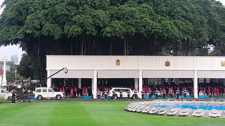 Presiden Prabowo dan Wapres Gibran Tiba di Istana jelang Praspa TNI-Polri