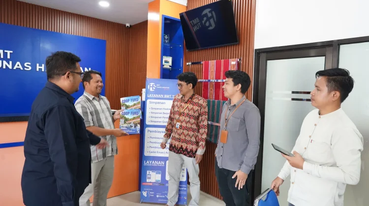 Dana Bergulir Bantu BMT THS Lombok Bangun Ekosistem Usaha