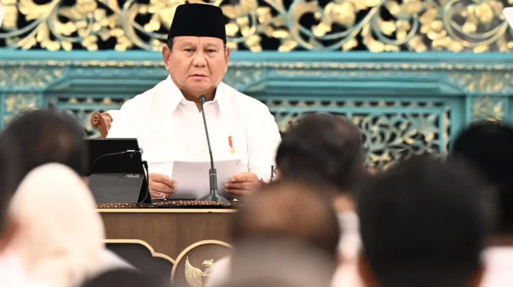 Tanya Presiden ke LSM: "Siapa yang Gaji Lo"?