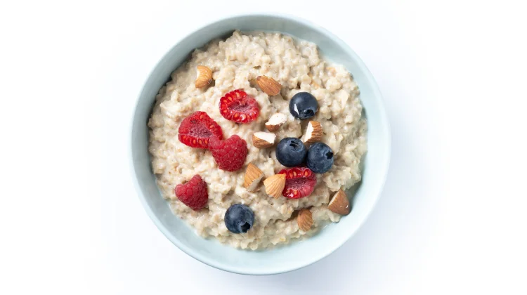 Ketahui Khasiat Oatmeal yang Jadi Karbohidrat Pilihan Pengganti Nasi