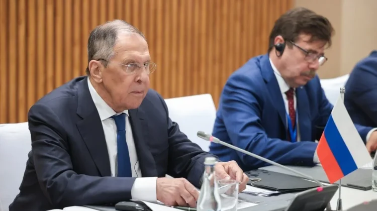 Menlu Rusia Sebut Tetap Utamakan Diplomasi di Ukraina