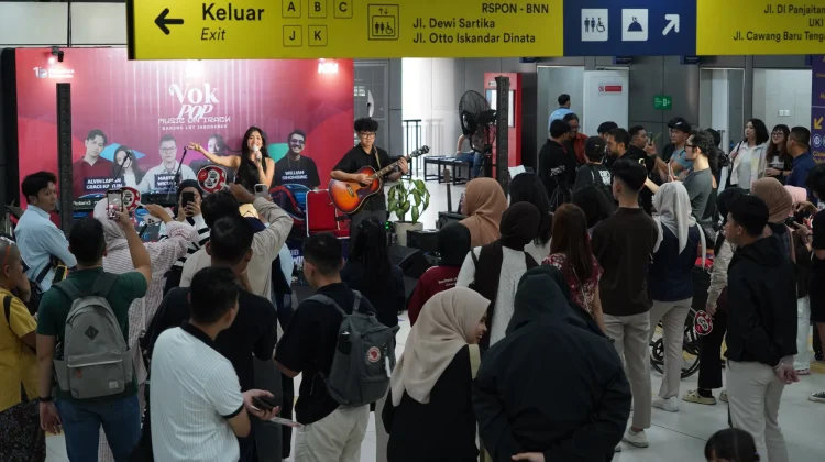 Music on Track Ubah Stasiun LRT Cawang Jadi Ruang Publik Berkesan