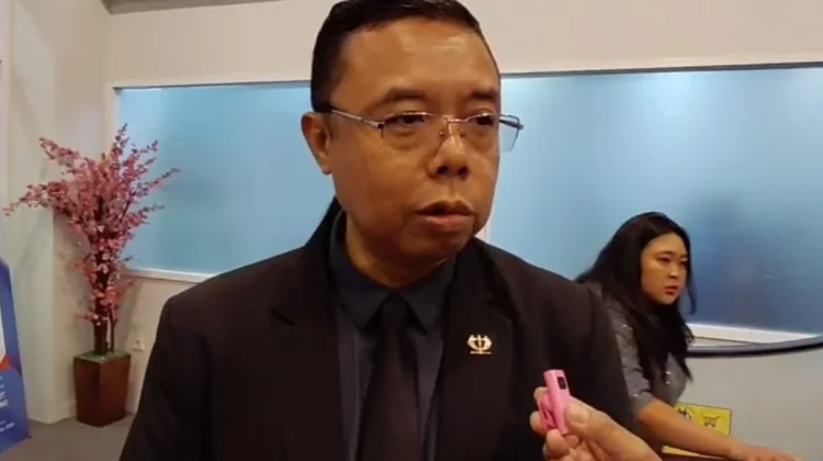 Interpreter Bahasa Isyarat Dorong Gereja Perluas Akses bagi Disabilitas Rungu