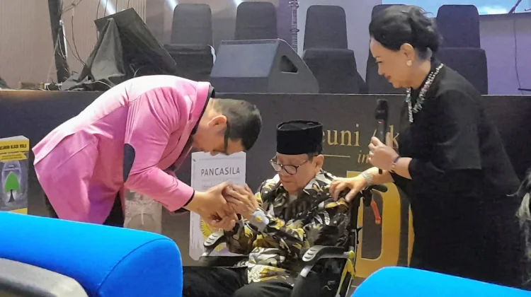 Akbar Tandjung: Politik Adalah Panggilan Jiwa, Setiap Pemimpin Harus Membumi