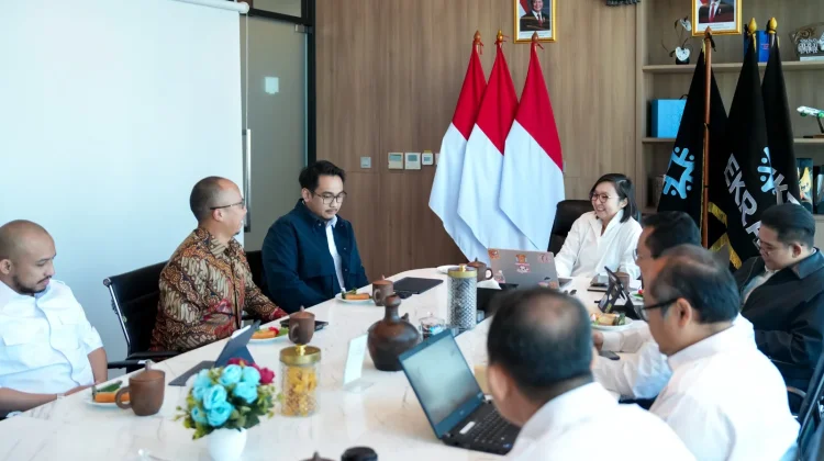 KemenEKRAF dan Pemkot Tasikmalaya Bahas Kolaborasi HUT ke-25 Kota Tasikmalaya