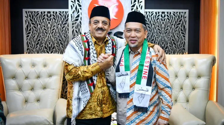 Dikunjungi Dubes, Presiden PKS Tegaskan Komitmen Dukung Kemerdekaan Palestina