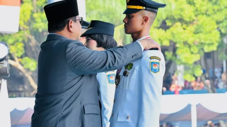 Presiden Prabowo Bangga Lulusan Terbaik IPDN Berasal dari Anak Buruh dan Petani