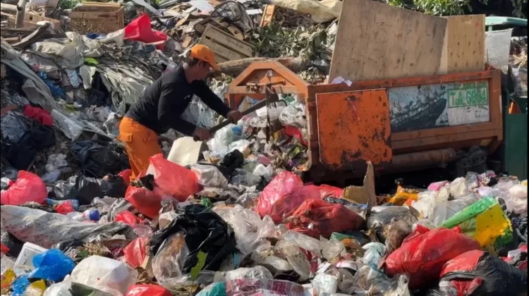 DLH DKI Ancam Cabut Izin Perusahaan Pelaku Pembuangan Sampah Ilegal