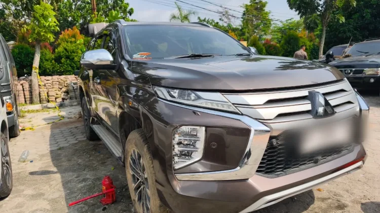 KPK Sita Pajero Milik Istri Bupati Kuansing, Dalami Dugaan Suap Jabatan
