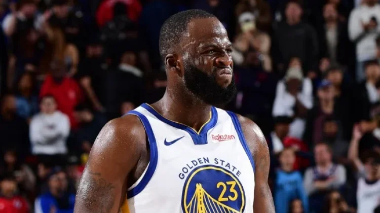 Draymond Green Tolak Pergi, Pilih Tetap Bersama Keluarga Warriors