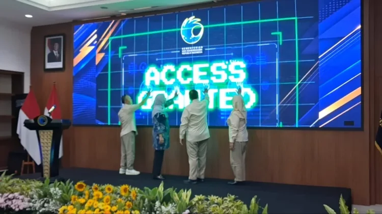 WamenHAM Kukuhkan Penggerak HAM dan Luncurkan Fitur Digital Desa Binaan
