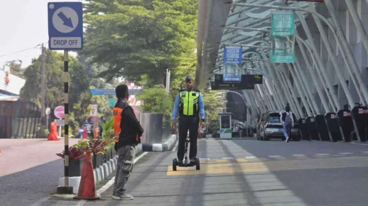 Bandara Husein Bandung Kembali Aktif, Wisata di Jabar Diprediksi Meningkat