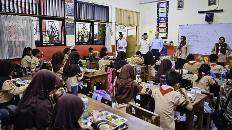 Putusan MK Soal MBG Dinilai Lindungi Anggaran Pendidikan
