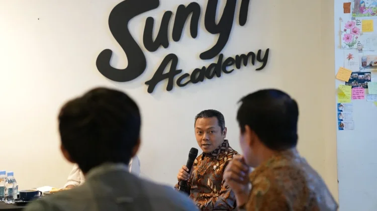 Wamendikdasmen: PJJ Buka Harapan Baru bagi Bagas Setelah Dua Tahun Putus Sekolah