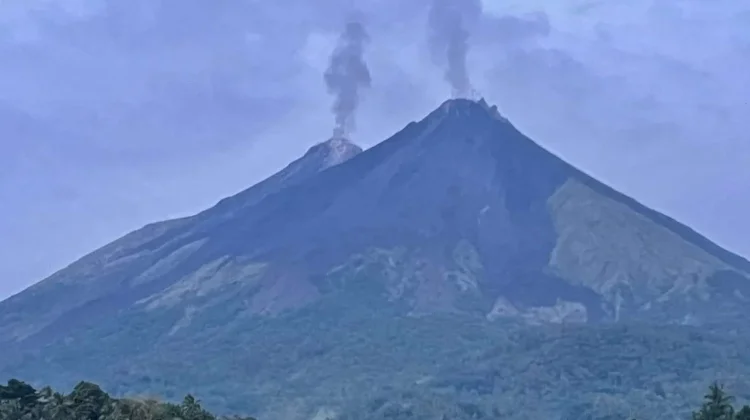 Empat Gunung Api Sulut Berstatus Warga Diimbau Waspada, Patuhi Radius Bahaya