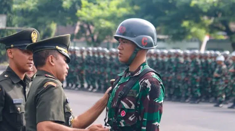 Nakes Jelaskan Bahaya Paparan Konten Negatif di Media Sosial bagi Mental Prajurit
