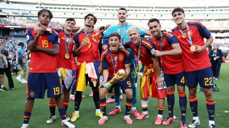 Lini Pertahanan Spanyol Dibangun dari Bintang LALIGA