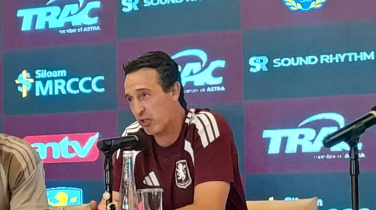 Emery Optimistis Aston Villa Mampu Taklukkan PSG