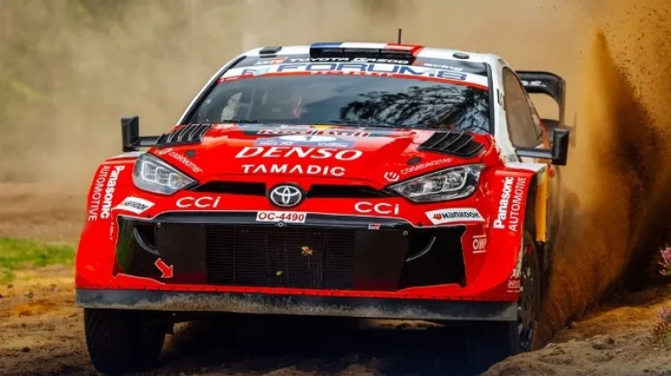Ogier Perkasa di Reli Finlandia, Cuaca Ekstrem Berhasil Ditaklukkan