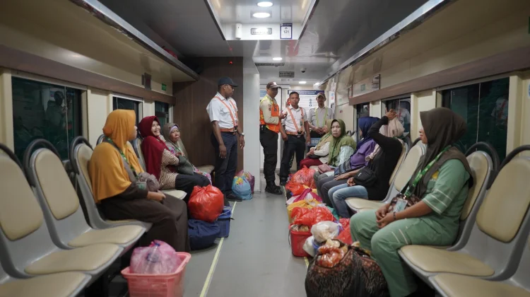 Layanan Kereta Petani dan Pedagang KAI Mencapai 35.843 Pelanggan