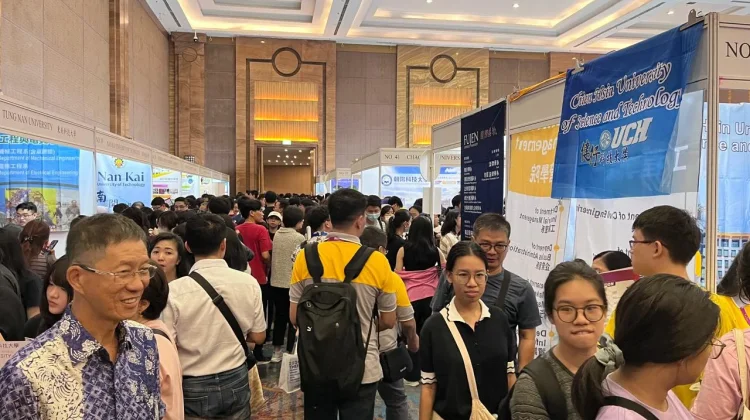 Ribuan Pengunjung Padati Pameran Pendidikan Taiwan THEFI 2026