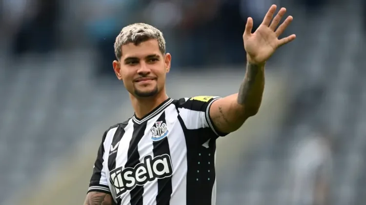 Bruno Guimaraes Ambil Langkah Berani, Temui Bos Newcastle Demi Pindah ke Arsenal
