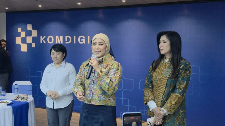 Menkomdigi: Tidak Ada Larangan Meliput Aksi Demonstrasi