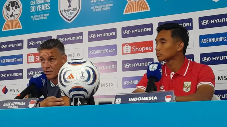 Herdman Minta Maaf kepada Suporter usai Indonesia Takluk dari Vietnam