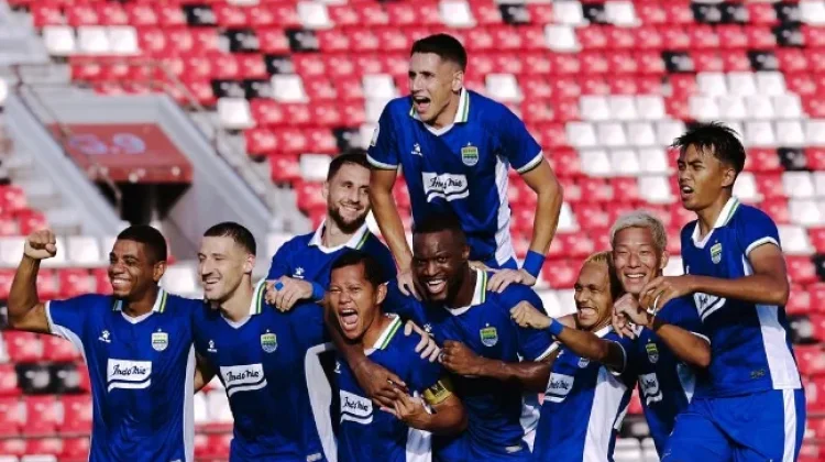 Persib Amankan Tiket Final Piala Presiden 2026 lewat Perjuangan Berat