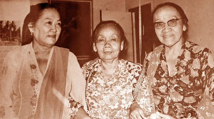 Bu Dar Mortir, Patriot Perempuan di Balik Dapur Umum Penopang Pejuang Surabaya 1945