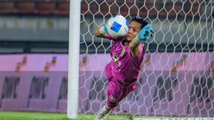 Sanjungan Mengalir, Reza Pratama Pilih Fokus Berkontribusi untuk Tim