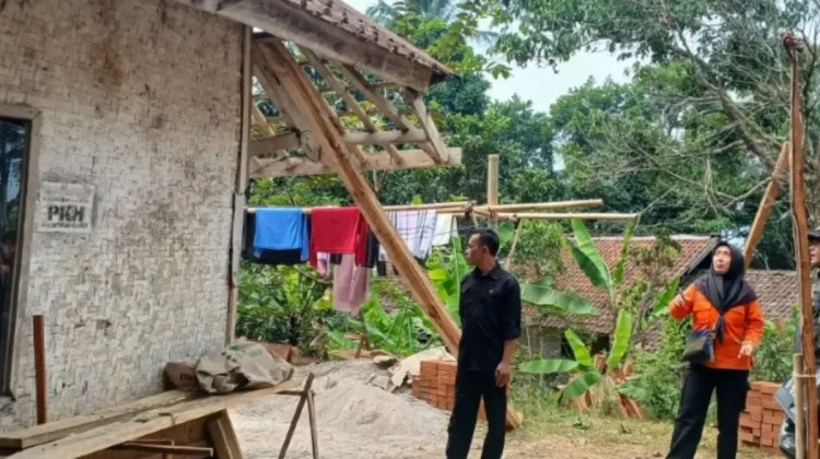 BPBD Asesmen Rumah Warga di Garut yang Rusak Akibat Gempa