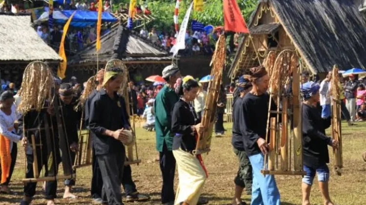 Simak Sejarah dan Tema Hari Masyarakat Adat Sedunia 2026