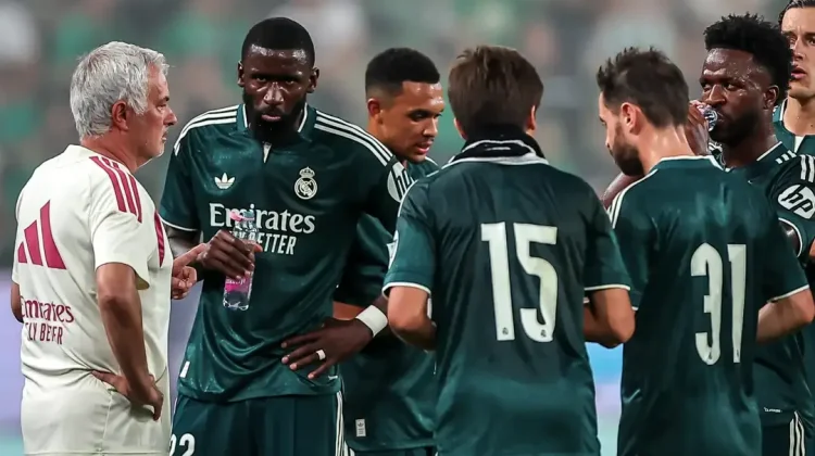 Bernardo Silva Debut di Real Madrid, Mourinho Langsung Soroti Kondisi Fisiknya