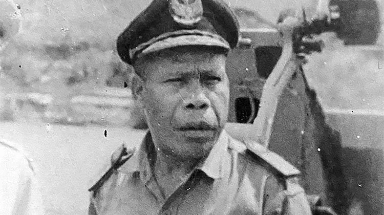 Frans Kaisiepo: Putra Papua yang Berani Kibarkan Merah Putih saat Belanda Berkuasa