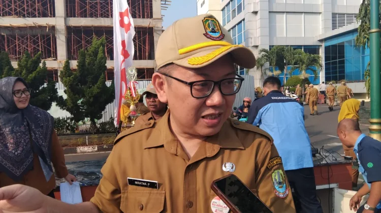 Warga Bekasi Diingatkan Jangan Bakar Sampah Sembarangan, Bisa Didenda Rp50 Juta