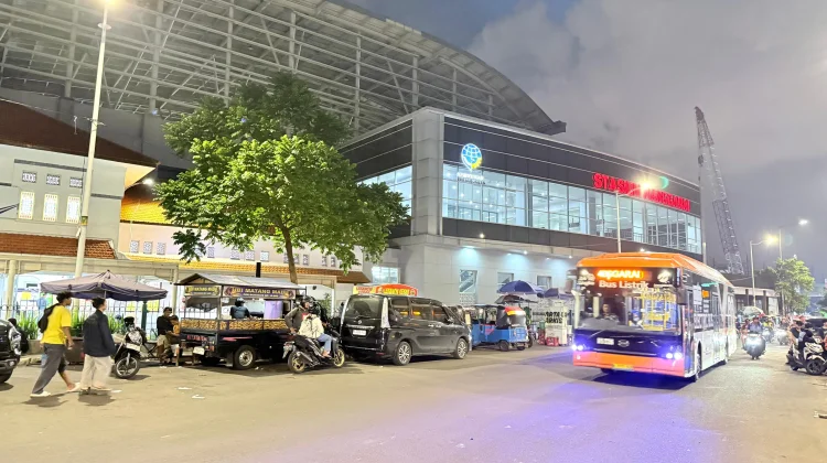 Stasiun Manggarai Menjadi Titik Pertemuan Mobilitas Perkotaan