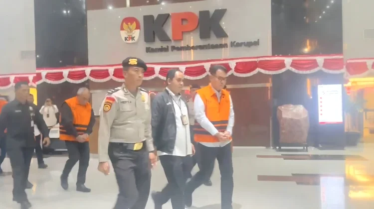 Rugikan Negara Ratusan Miliar, KPK Tahan Empat Tersangka Pengadaan Iklan Bank BJB
