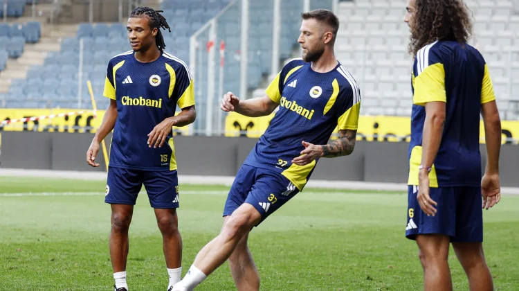 Fenerbahçe Tantang Sturm Graz dengan Penuh Keyakinan Mengamankan Babak Utama UCL