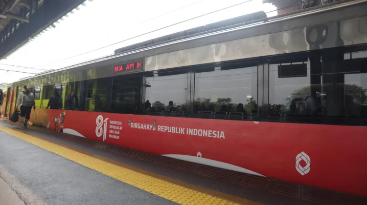 KAI Hadirkan Livery HUT ke-81 RI pada Rangkaian Kereta Antarkota