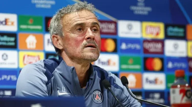 Ferran Torres Makin Dekat ke PSG dari Barcelona, Luis Enrique Pilih Bungkam