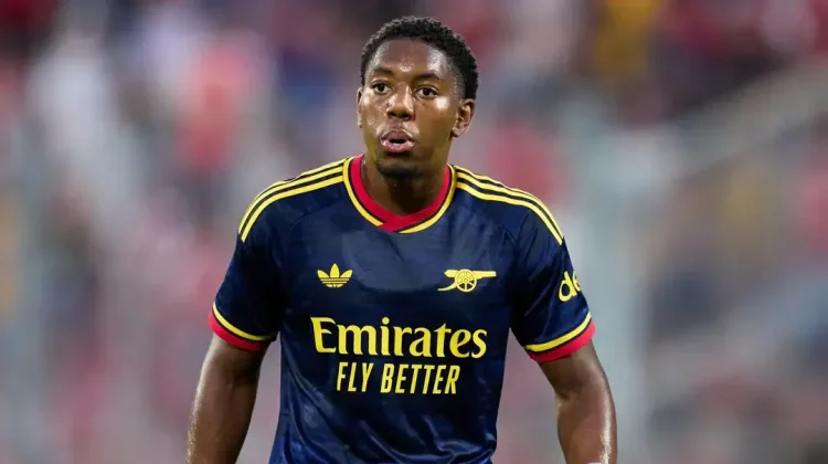 Arsenal Tawarkan Lewis-Skelly ke MU dan Chelsea, Liverpool Diminta Ikut Membajak