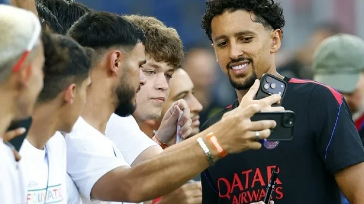 Hadapi Aston Villa, PSG Kejar Gelar Super Cup 2026