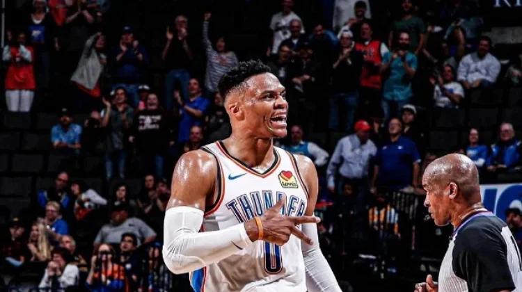 Menilik Prestasi Russell Westbrook, Sang Bintang NBA