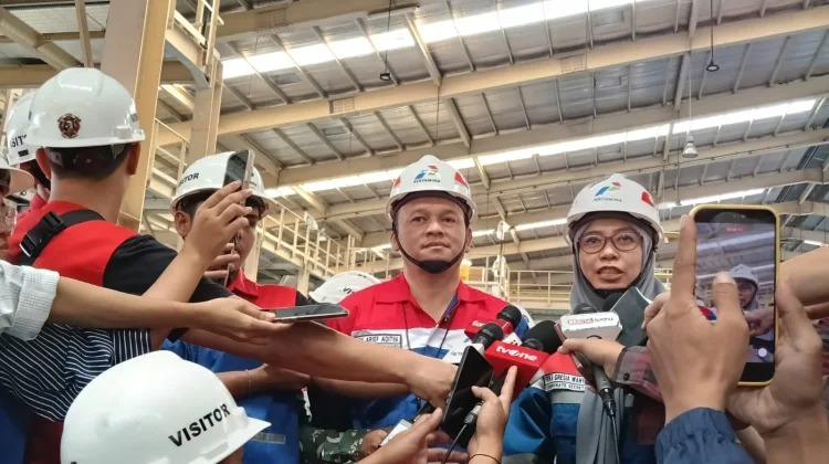 Pertamina Lubricants Olah Tiga Ton Sampah di Kampung Cemara