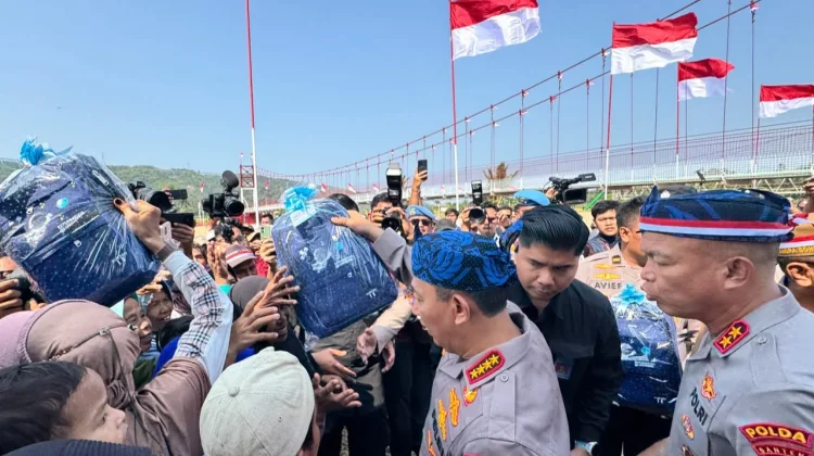 Kapolri: Jembatan Merah Putih Presisi Wujud Sinergi TNI-Polri
