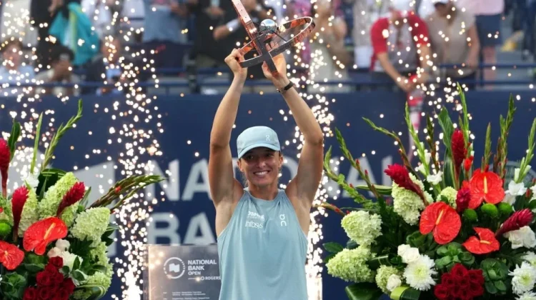 Taklukkan Unggulan Kedua, Swiatek Amankan Gelar Canadian Open 2026