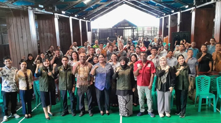 Perangkat Digital Buka Akses Pembelajaran dan motivasi Belajar bagi Anak Asmat